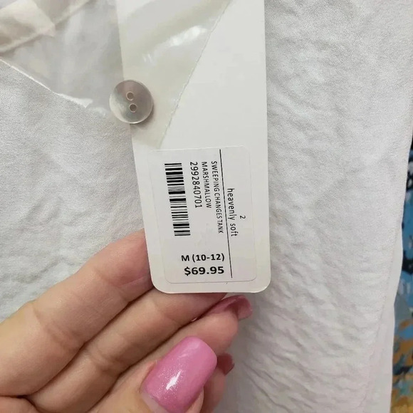 Soft Surroundings Sweeping Tank Size Medium - Picture 4 of 5